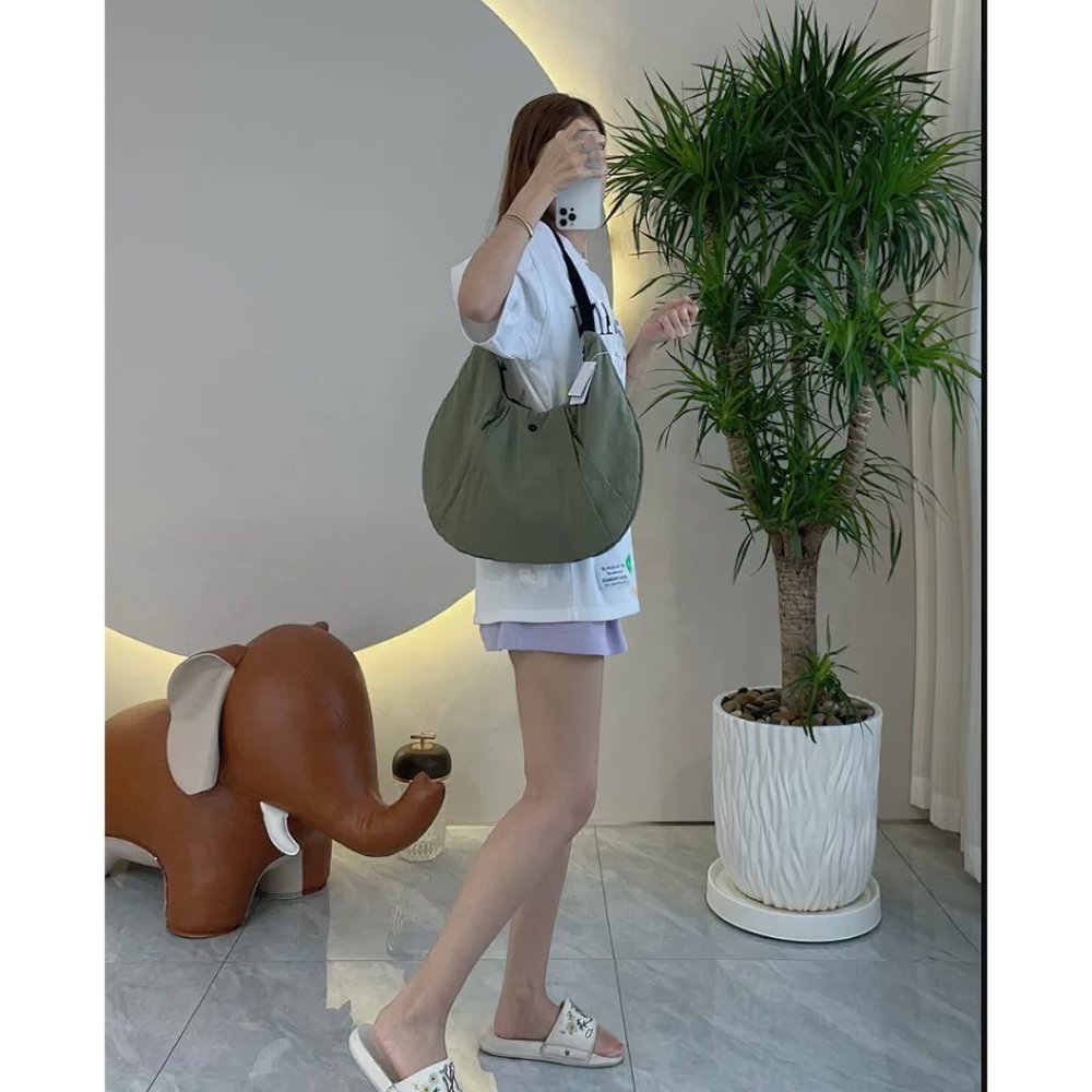 Lululemon Pleated Shoulder Bag 10L Grey Sage - Picture 12 of 12